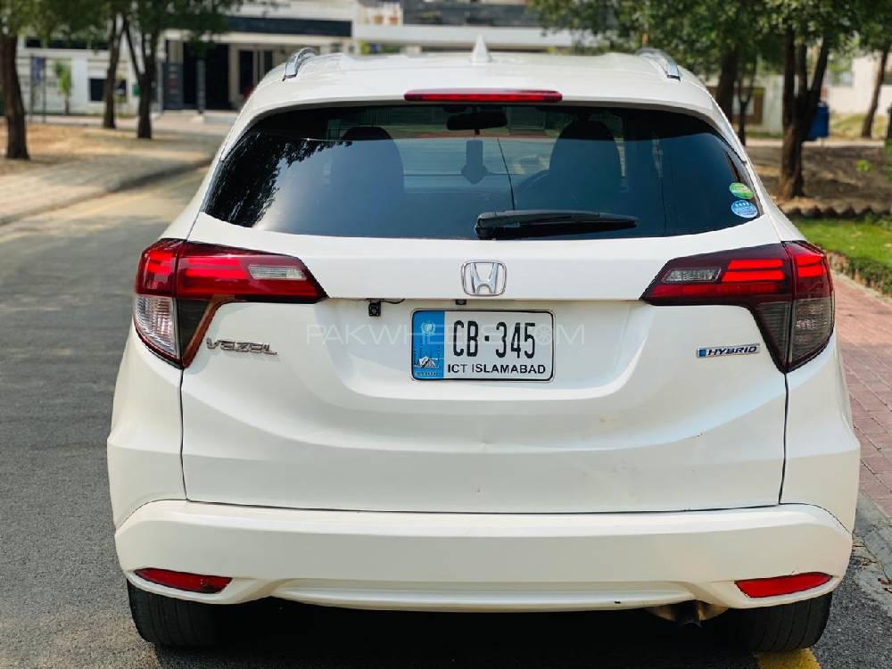 Honda Vezel 2013 for Sale in Lahore Honda Vezel 2013 for Sale in Lahore Image-6