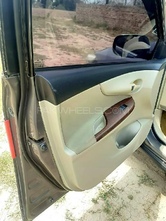 Toyota Corolla 2011 for Sale in Sargodha Toyota Corolla 2011 for Sale in Sargodha Image-11