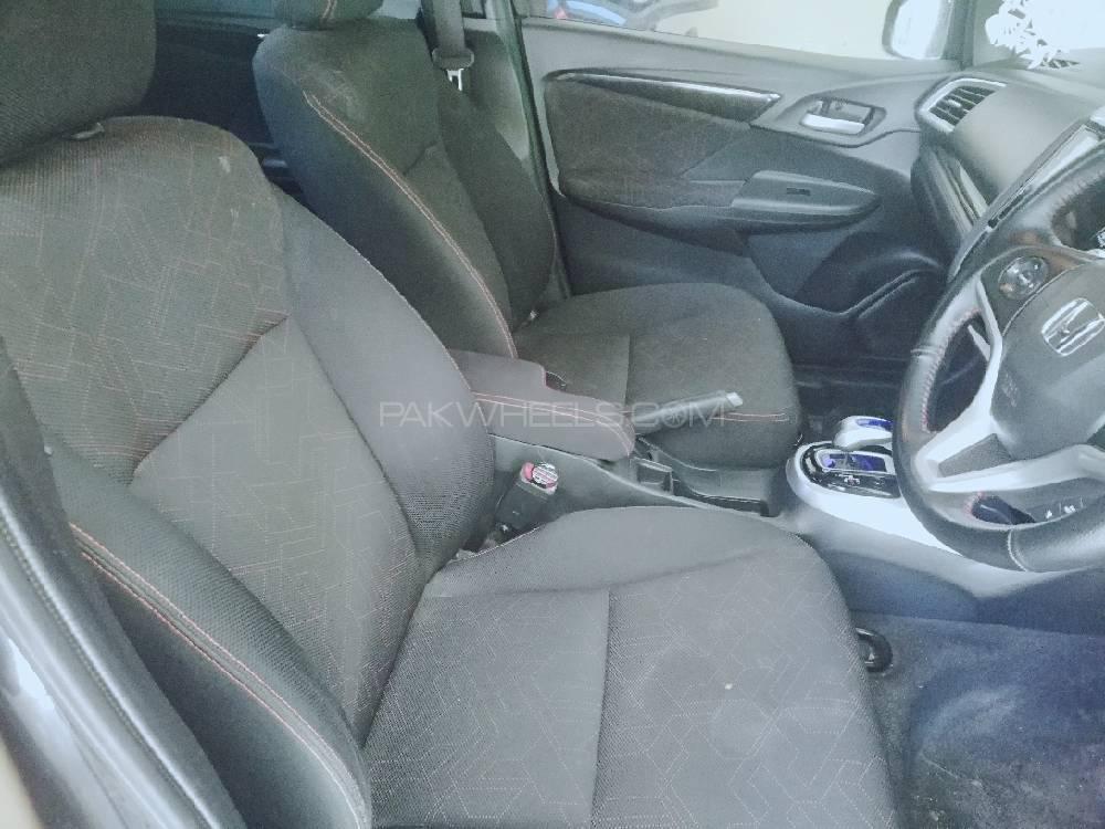 Honda Fit 2014 for Sale in Nowshera Honda Fit 2014 for Sale in Nowshera Image-15