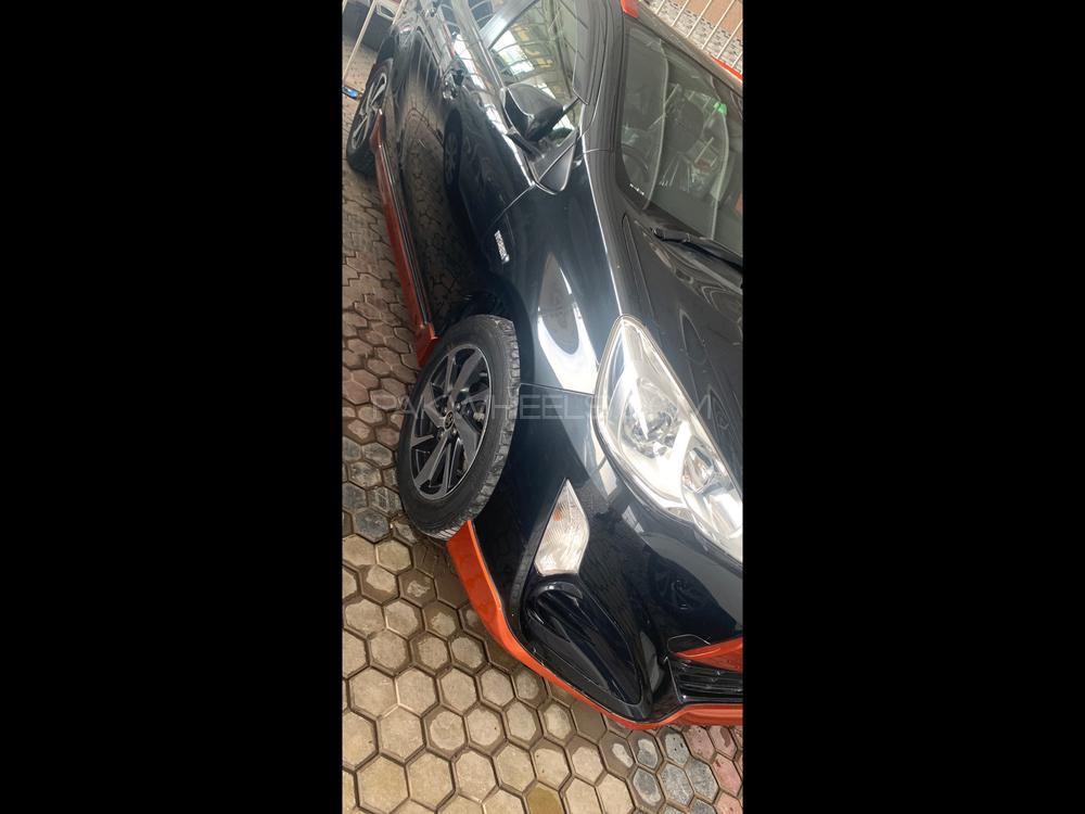 Toyota Aqua 2015 for Sale in Peshawar Image-1