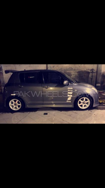 Suzuki Swift - 2014  Suzuki Swift - 2014  Image-3