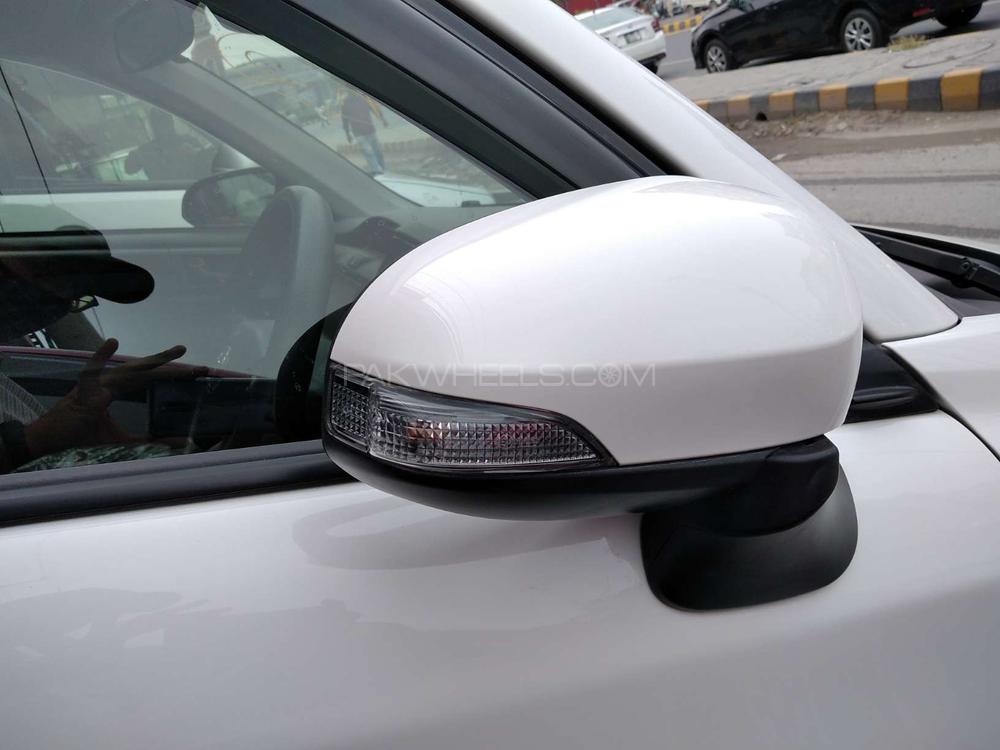 Toyota Corolla Fielder 2018 for Sale in Lahore Toyota Corolla Fielder 2018 for Sale in Lahore Image-13