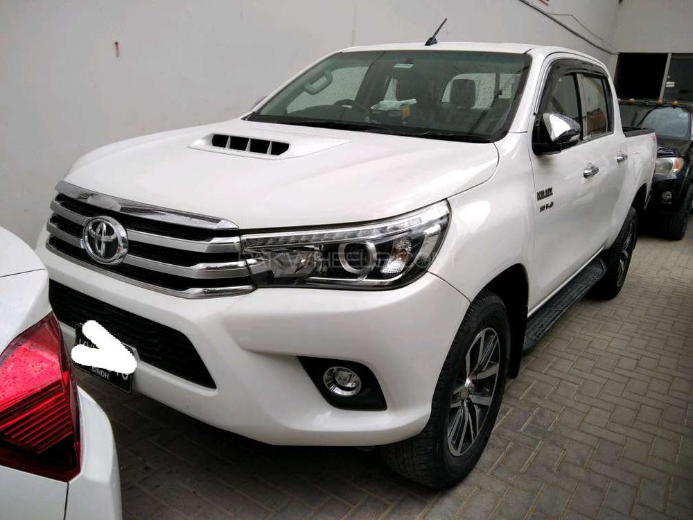Toyota Hilux 2016 for Sale in Karachi Image-1