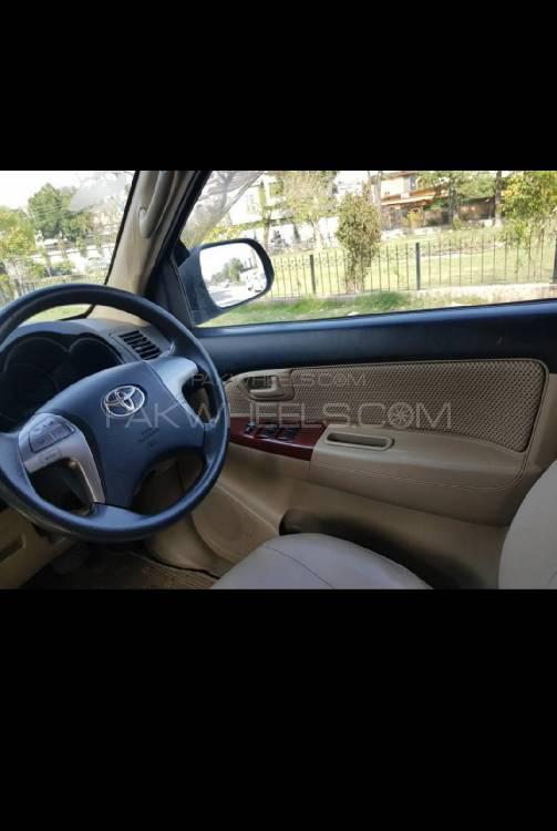Toyota Hilux 2015 for Sale in Sargodha Toyota Hilux 2015 for Sale in Sargodha Image-9