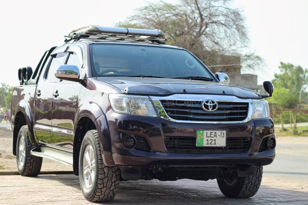 Toyota Hilux 2012 for Sale in Multan Toyota Hilux 2012 for Sale in Multan Image-15