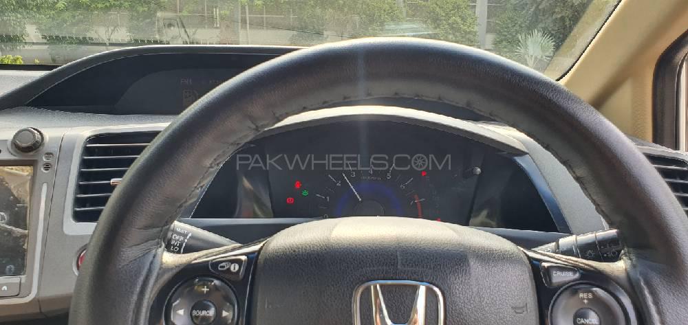 Honda Civic 2016 for Sale in Bahawalpur Honda Civic 2016 for Sale in Bahawalpur Image-3