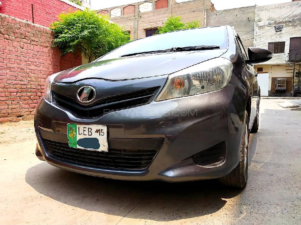 Toyota Vitz 2011 for Sale in Faisalabad Toyota Vitz 2011 for Sale in Faisalabad Image-2