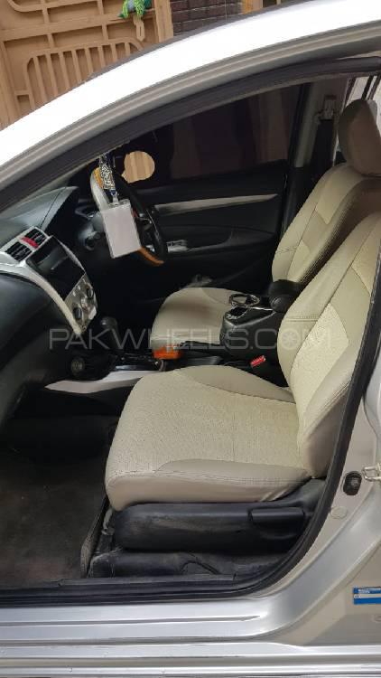 Honda City 2010 for Sale in Peshawar Honda City 2010 for Sale in Peshawar Image-4