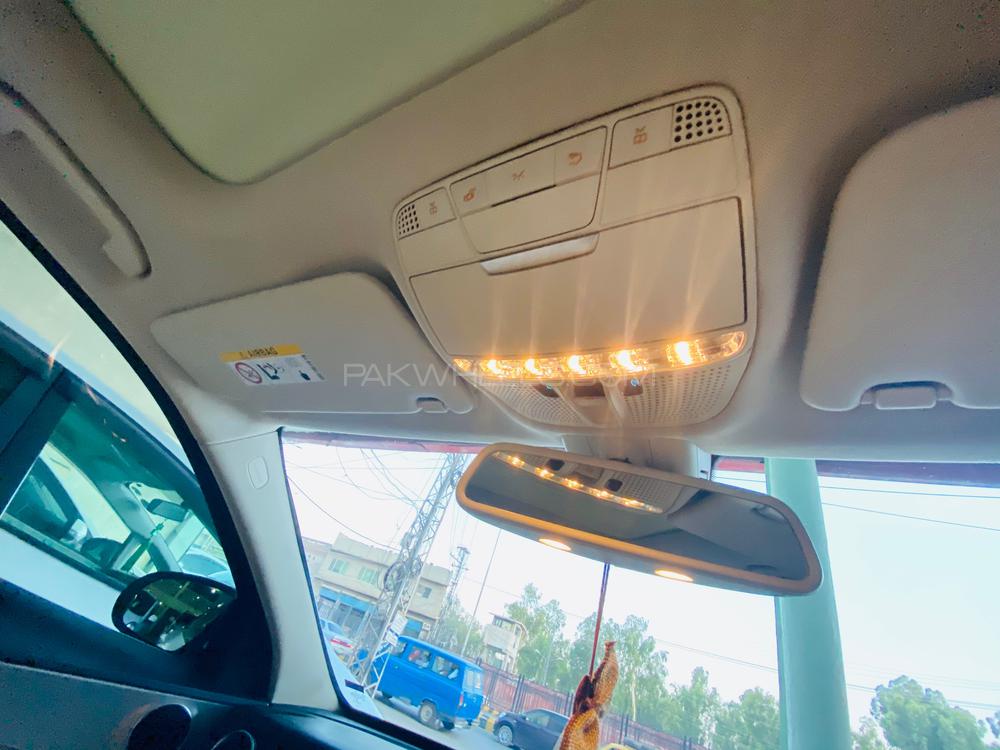 Mercedes Benz C Class 2014 for Sale in Peshawar Mercedes Benz C Class 2014 for Sale in Peshawar Image-17