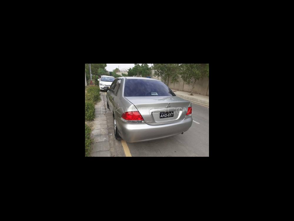 Mitsubishi Lancer 2005 for Sale in Karachi Image-1