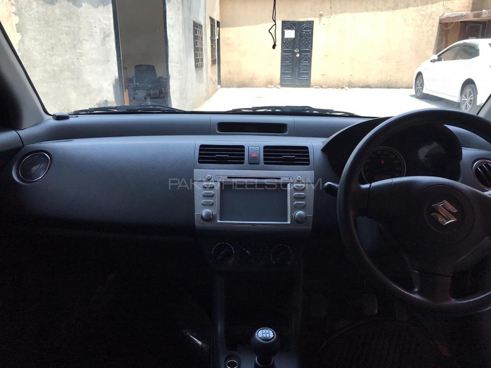 Suzuki Swift 2017 for Sale in Rawalpindi Suzuki Swift 2017 for Sale in Rawalpindi Image-6