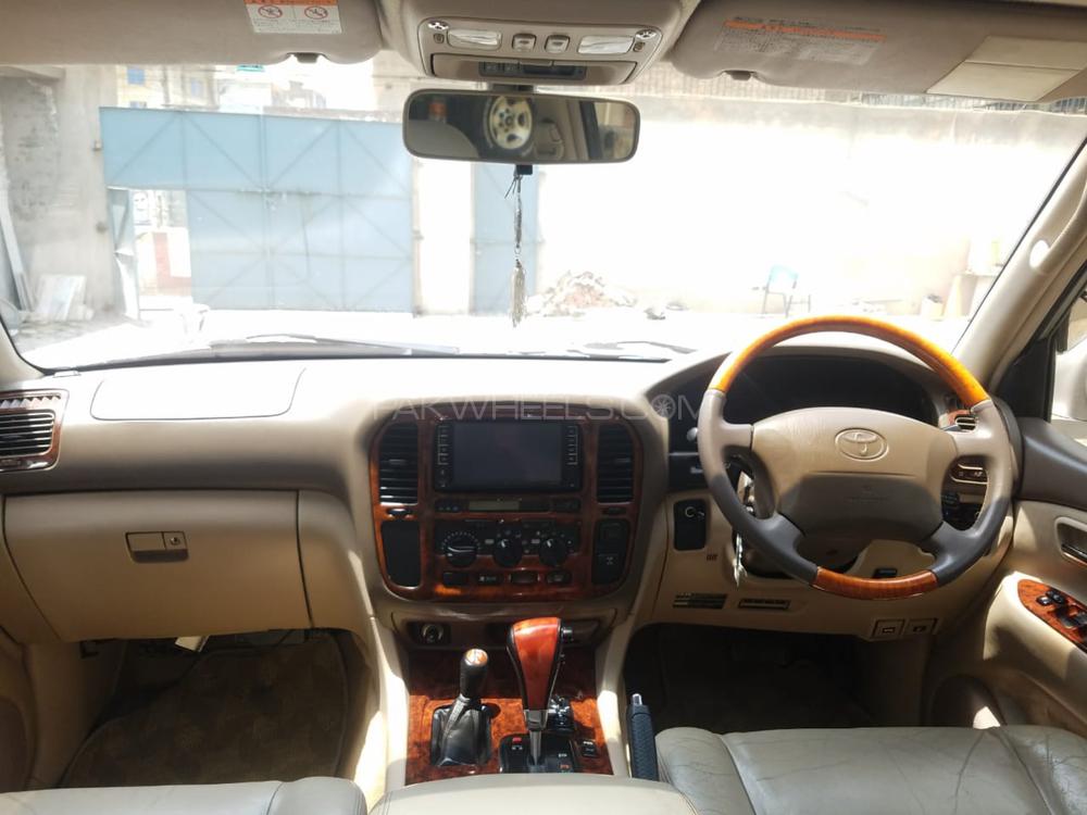 Toyota Land Cruiser 2001 for Sale in Peshawar Toyota Land Cruiser 2001 for Sale in Peshawar Image-5