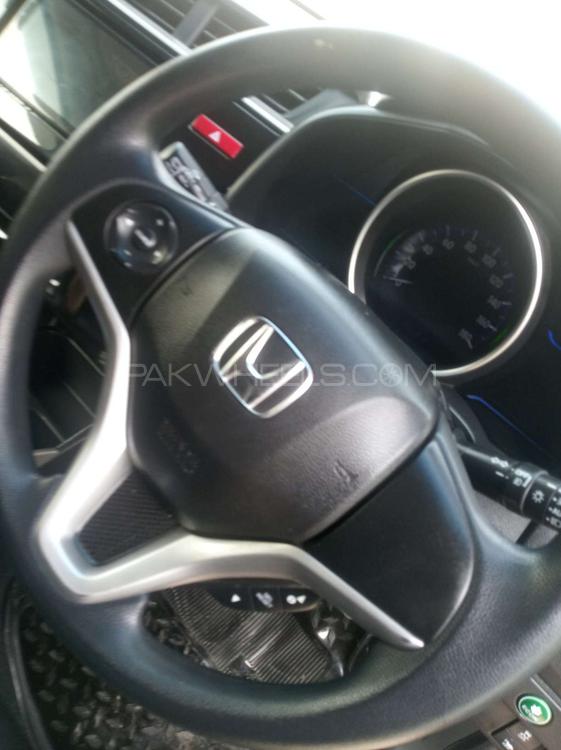 Honda Fit 2014 for Sale in Gujranwala Honda Fit 2014 for Sale in Gujranwala Image-12