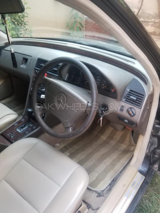 مرسڈیز بینز سی کلاس 1994 for Sale in پشاور مرسڈیز بینز سی کلاس 1994 for Sale in پشاور Image-5