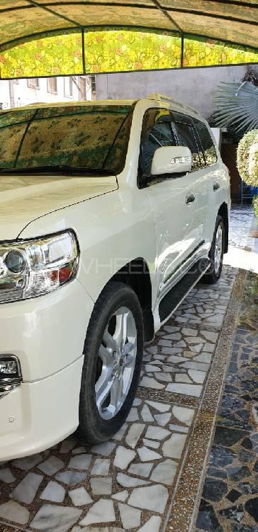 Toyota Land Cruiser 2008 for Sale in Gujranwala Toyota Land Cruiser 2008 for Sale in Gujranwala Image-3