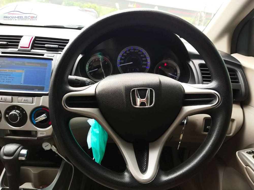 Honda City 2015 for Sale in Lahore Honda City 2015 for Sale in Lahore Image-8