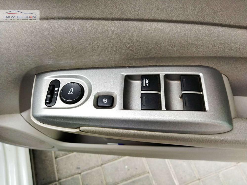 Honda City 2015 for Sale in Lahore Honda City 2015 for Sale in Lahore Image-13