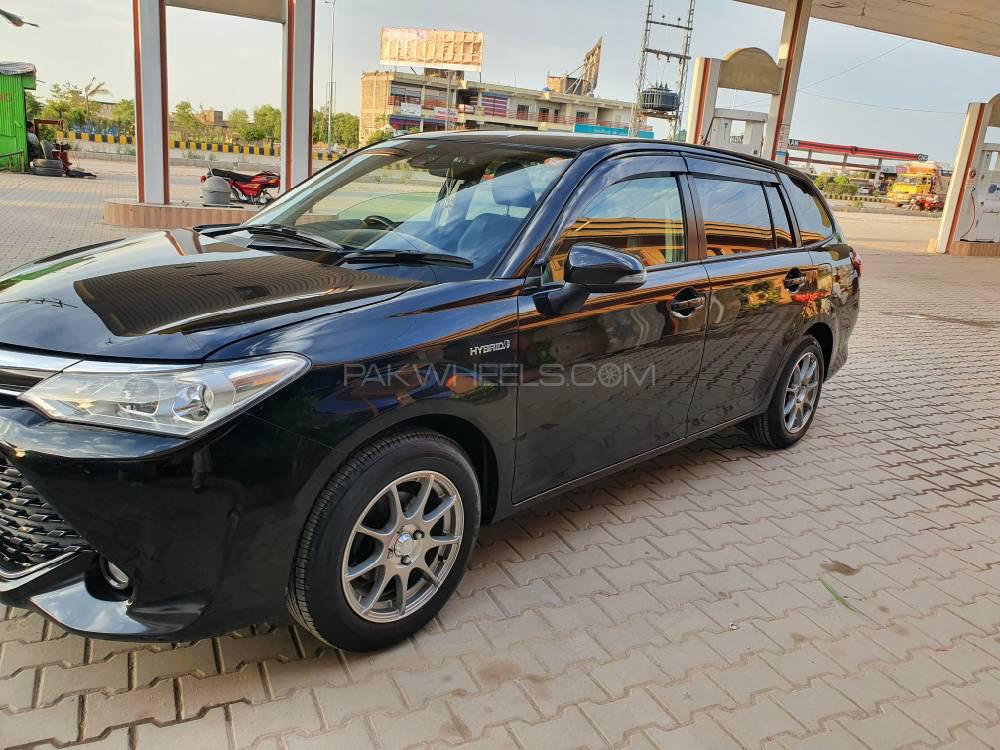 Toyota Corolla Fielder 2015 for Sale in Peshawar Toyota Corolla Fielder 2015 for Sale in Peshawar Image-4