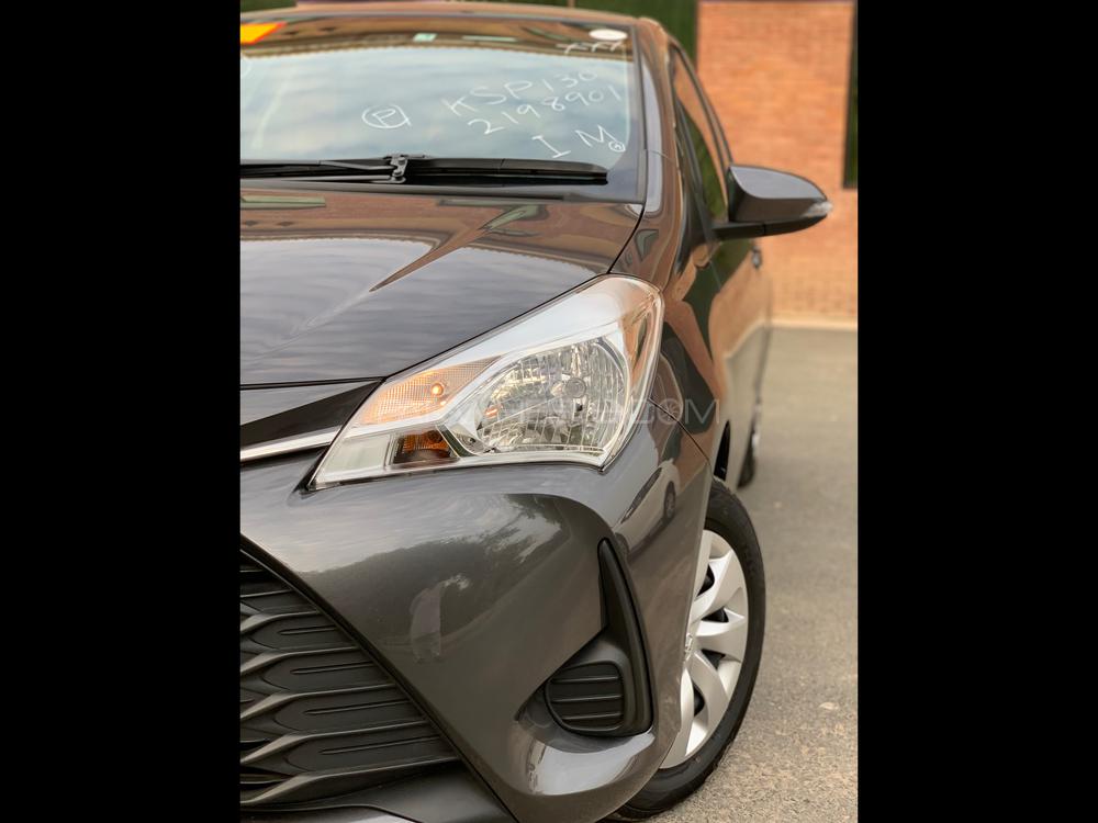 Toyota Vitz 2017 for Sale in Sahiwal Toyota Vitz 2017 for Sale in Sahiwal Image-6