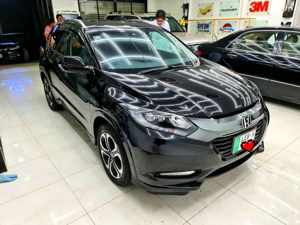 Honda Vezel 2015 for Sale in Multan Honda Vezel 2015 for Sale in Multan Image-8