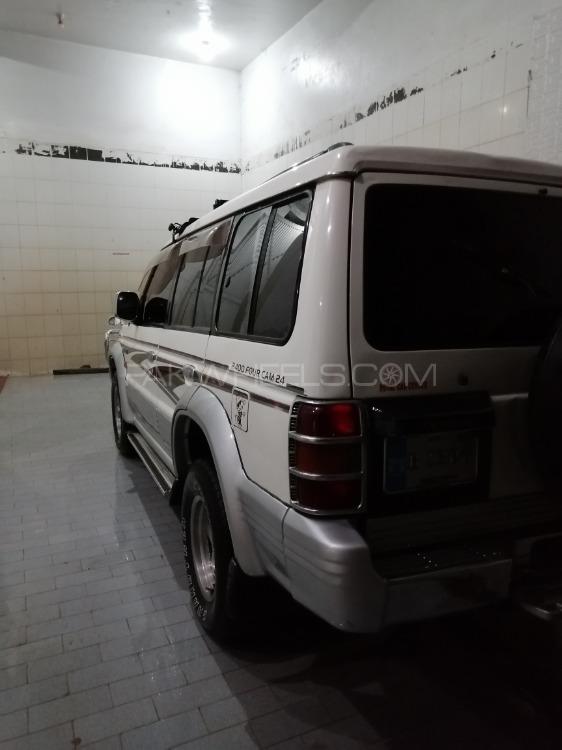 Mitsubishi Pajero 1992 for Sale in Wah cantt Image-1