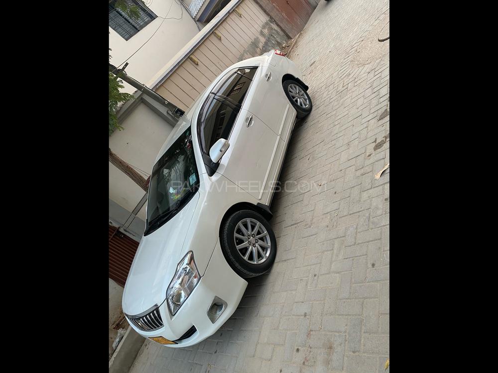 Toyota Premio 2008 for Sale in Hyderabad Image-1