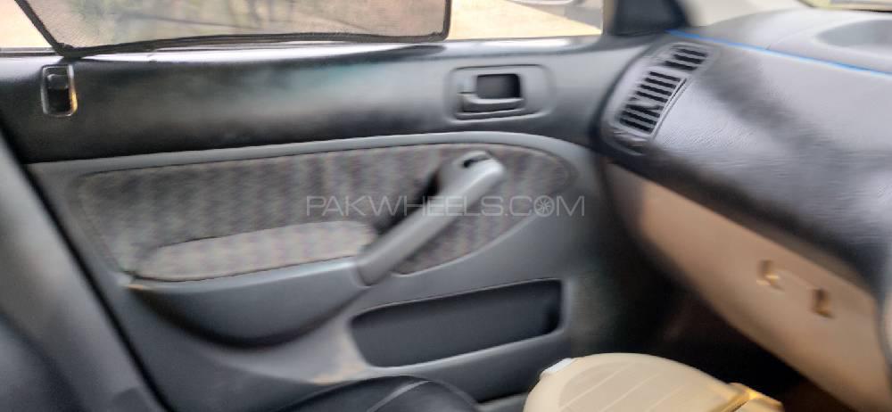 ہونڈا سوک 2002 for Sale in سرگودھا ہونڈا سوک 2002 for Sale in سرگودھا Image-3