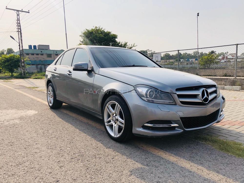 Mercedes Benz C Class 2008 for Sale in Gujranwala Image-1