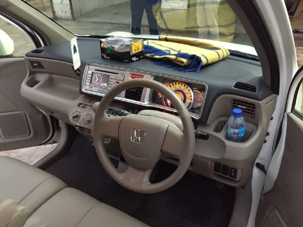 Honda Life 2014 for Sale in Lahore Honda Life 2014 for Sale in Lahore Image-14