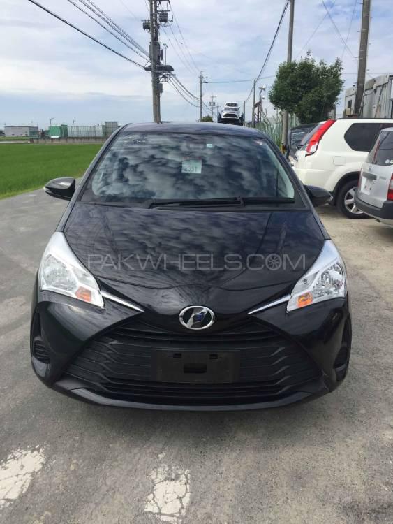 Toyota Vitz 2017 for Sale in Karachi Image-1