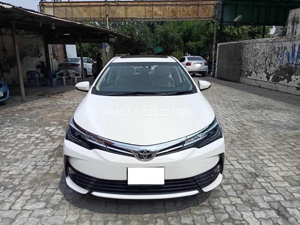 Toyota Corolla 2019 for Sale in Lahore Toyota Corolla 2019 for Sale in Lahore Image-2