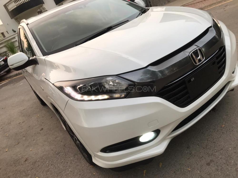 Honda Vezel 2014 for Sale in Lahore Honda Vezel 2014 for Sale in Lahore Image-8