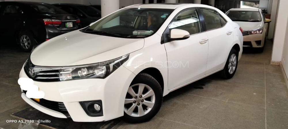 Toyota Corolla 2014 for Sale in Lahore Image-1