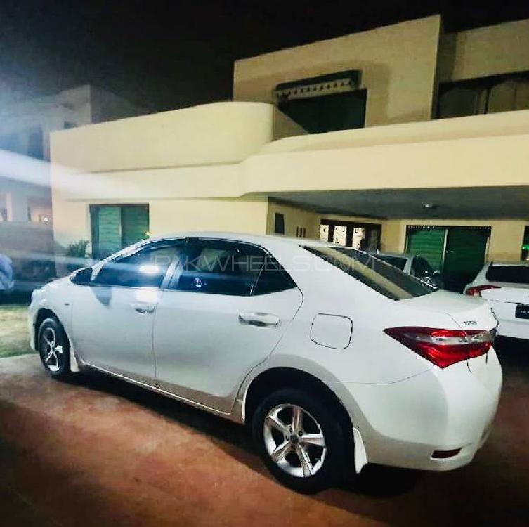 Toyota Corolla 2016 for Sale in Lahore Toyota Corolla 2016 for Sale in Lahore Image-6