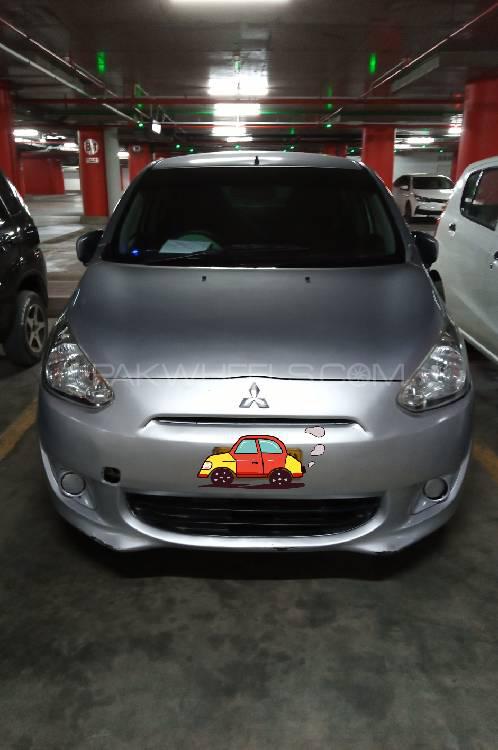 Mitsubishi Mirage 2013 for Sale in Karachi Mitsubishi Mirage 2013 for Sale in Karachi Image-4