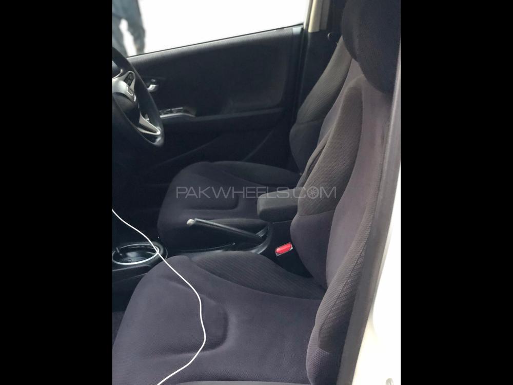 Honda Fit 2011 for Sale in Gujranwala Honda Fit 2011 for Sale in Gujranwala Image-15