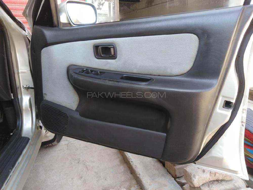 Nissan Sunny 2001 for Sale in Jaranwala Nissan Sunny 2001 for Sale in Jaranwala Image-19