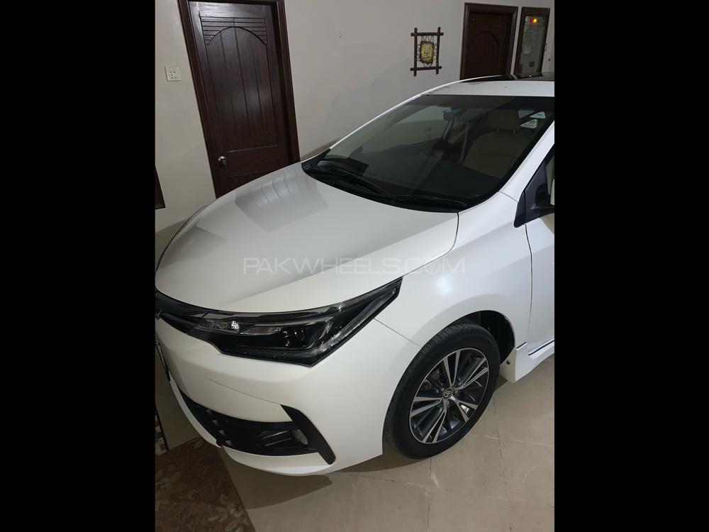 Toyota Corolla 2017 for Sale in Faisalabad Image-1