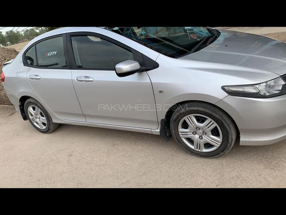Honda City 2011 for Sale in Sadiqabad Honda City 2011 for Sale in Sadiqabad Image-6