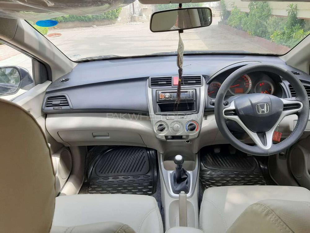 Honda City 2014 for Sale in Karachi Honda City 2014 for Sale in Karachi Image-15