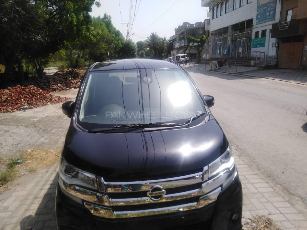 Nissan Dayz Highway Star 2018 for Sale in Lahore Image-1