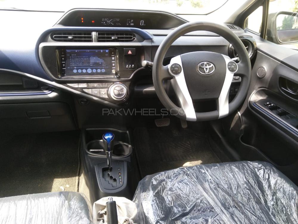 Toyota Aqua 2016 for Sale in Gujranwala Toyota Aqua 2016 for Sale in Gujranwala Image-11