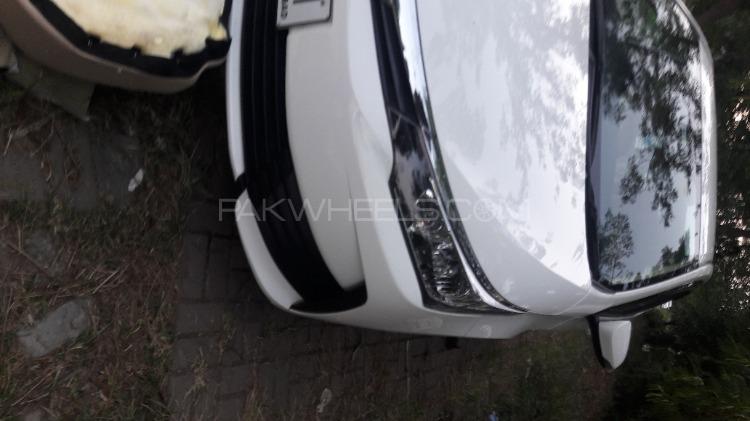 Toyota Corolla 2019 for Sale in Islamabad Image-1