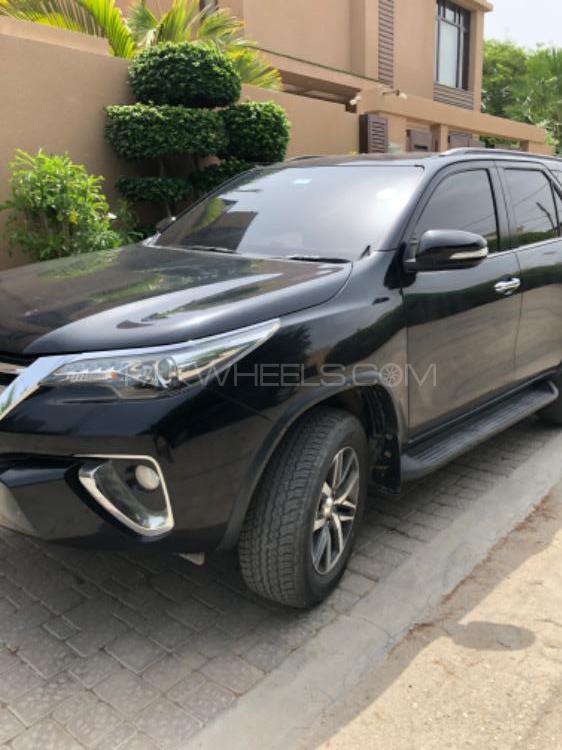 Toyota Fortuner 2017 for Sale in Karachi Toyota Fortuner 2017 for Sale in Karachi Image-2