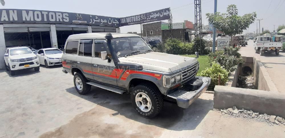 ٹویوٹا لینڈ کروزر 1983 for Sale in پشاور Image-1