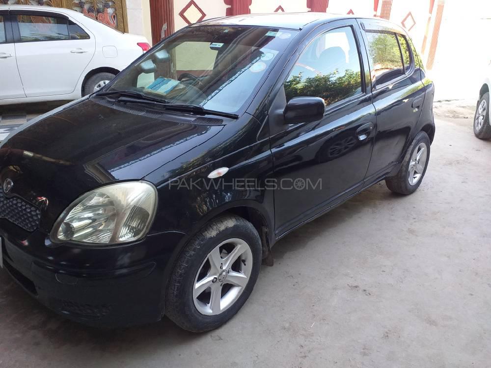 Toyota Vitz 2003 for Sale in Peshawar Image-1