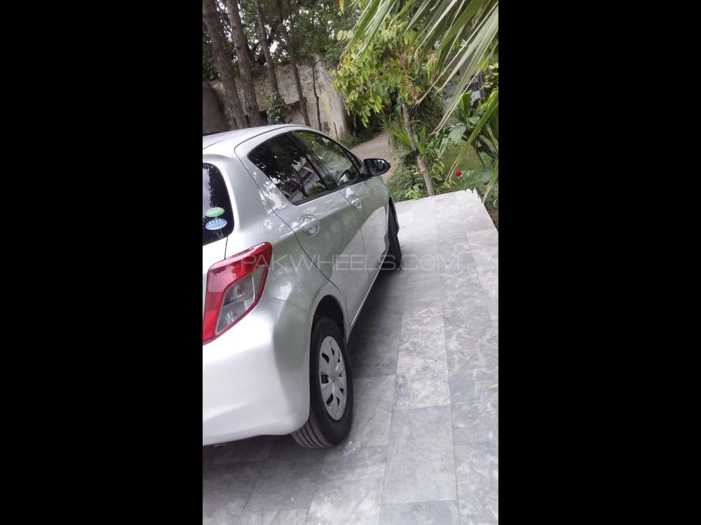 Toyota Vitz 2013 for Sale in Lahore Toyota Vitz 2013 for Sale in Lahore Image-6