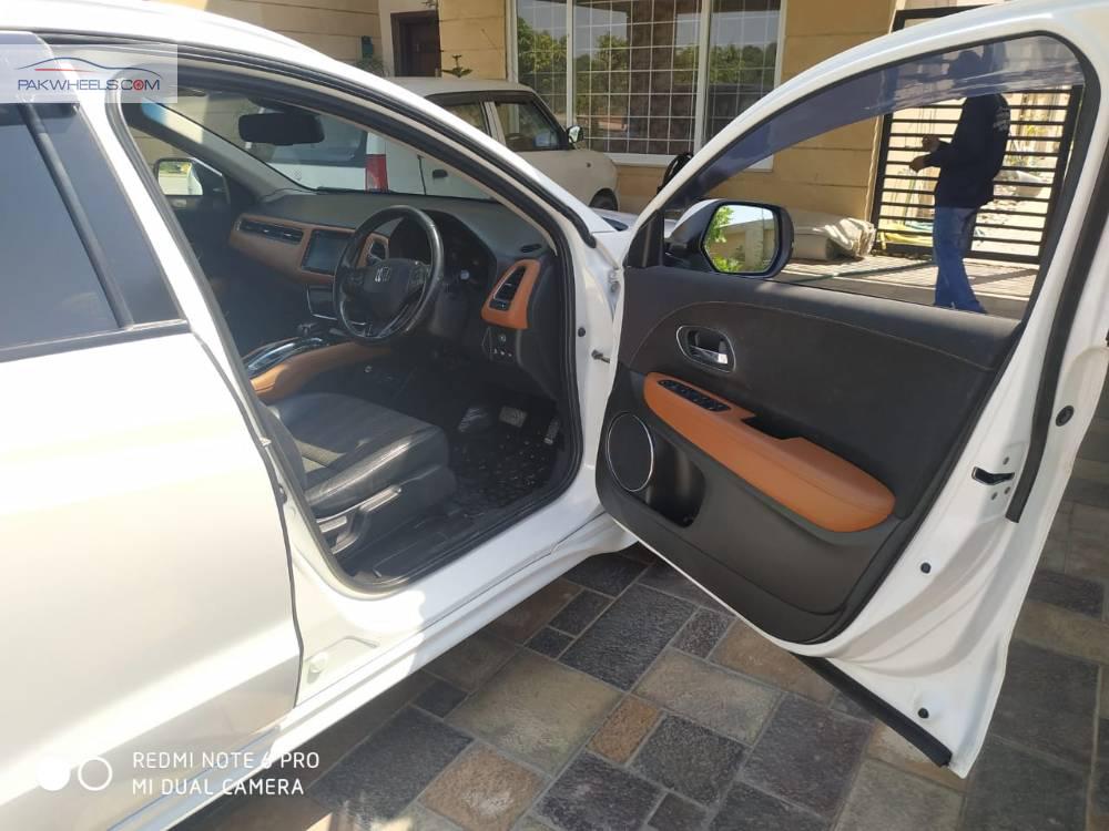 Honda Vezel 2016 for Sale in Islamabad Honda Vezel 2016 for Sale in Islamabad Image-5