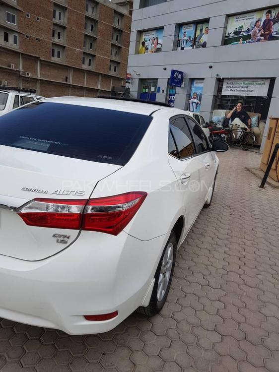 Toyota Corolla 2017 for Sale in Peshawar Toyota Corolla 2017 for Sale in Peshawar Image-8