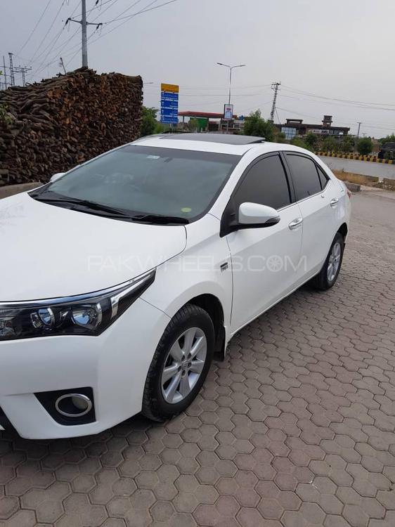 Toyota Corolla 2017 for Sale in Peshawar Toyota Corolla 2017 for Sale in Peshawar Image-2
